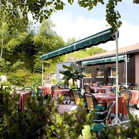 Hotel Restaurant La Tour Dunières Exterior foto